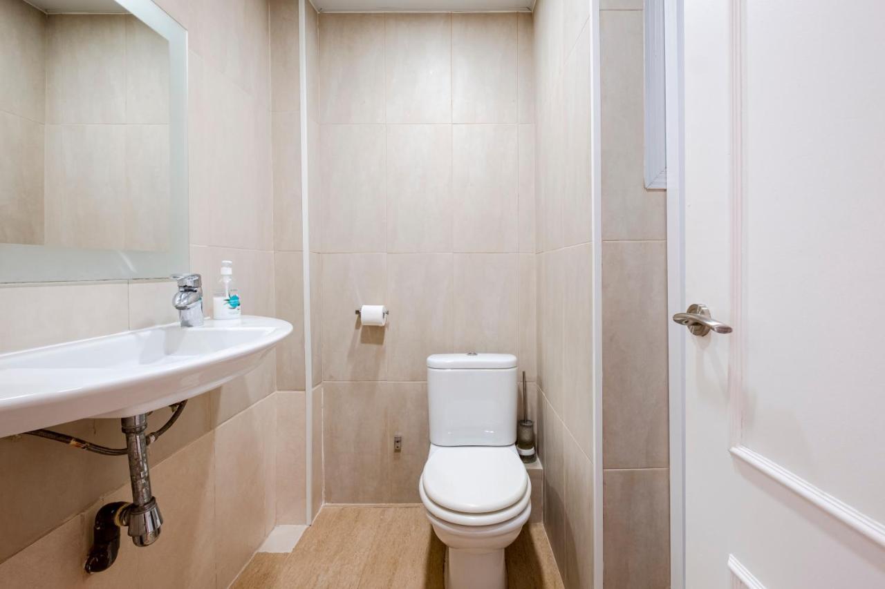 Three Bedroom Apartment In Sants 巴塞罗那 外观 照片