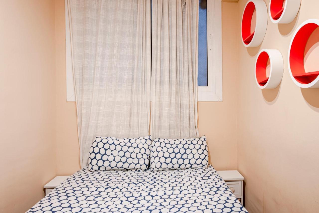 Three Bedroom Apartment In Sants 巴塞罗那 外观 照片